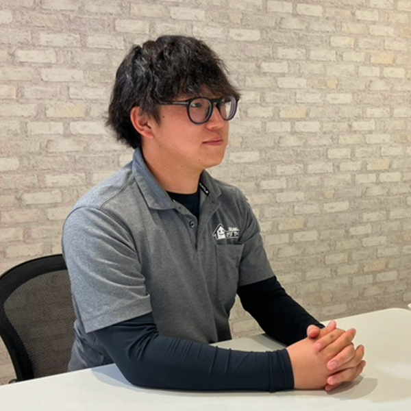 先輩インタビュー01